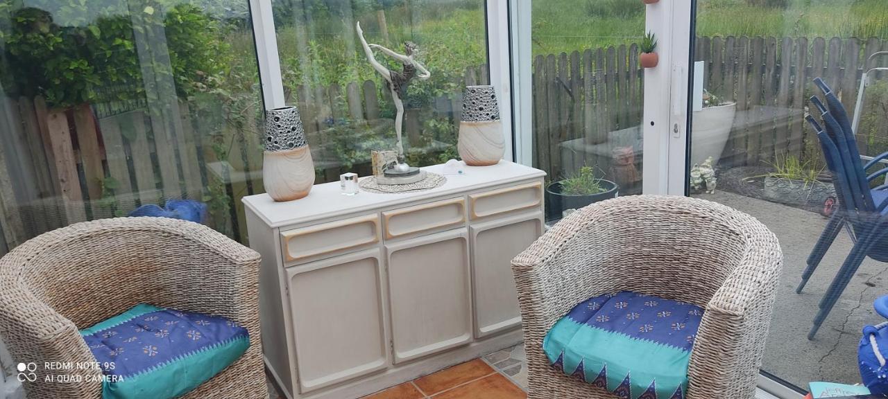Cozy Cottage Retreat In Listowel Pet Friend エクステリア 写真